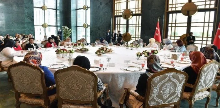 Başkan Büyükkılıç'ın Eşi Cumhurbaşkanlığı Külliyesi'nde