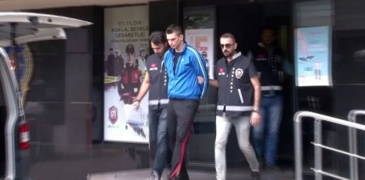 Milli kick boksçu cinayetten tutuklandı