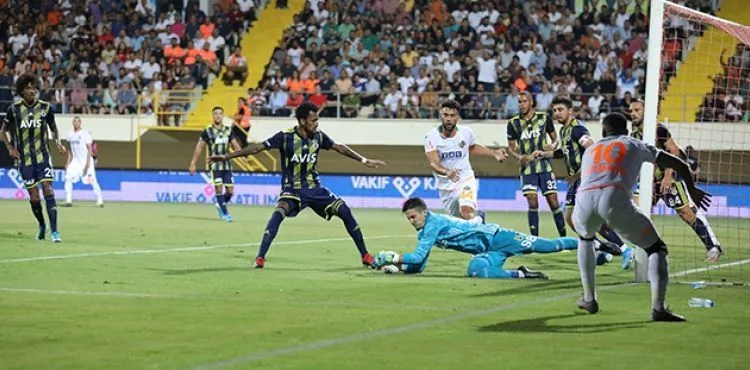 Alanyaspor'u Fenerbahçe de durduramadı!