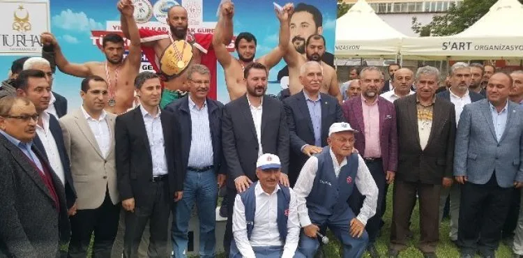 Kayseri Şeker'den Türkiye Karakucak Güreş Şampiyonası'na Tam Destek