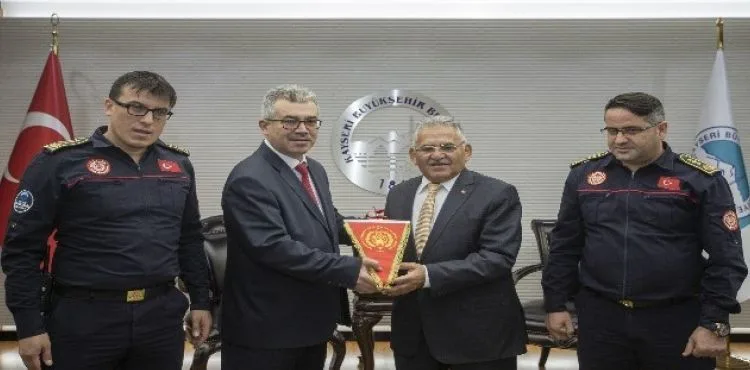 Büyükkılıç İtfaiye Haftasını kutladı