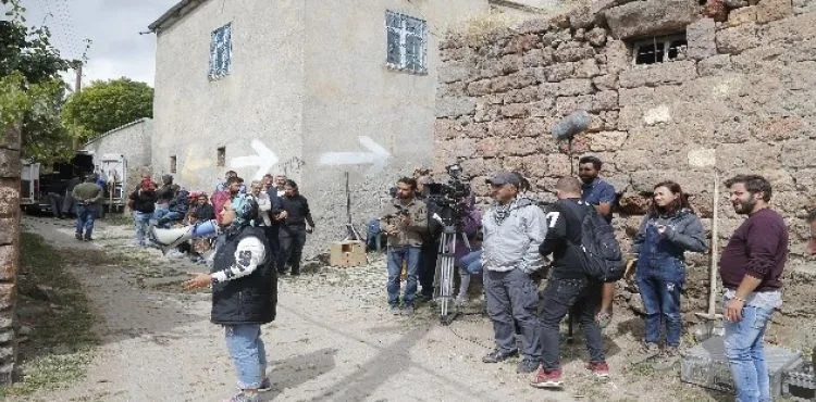 Başkan Büyükkılıç, Suveyda'nın setinde