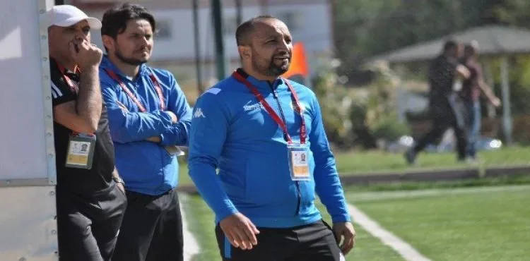 Yahyalıspor Teknik Direktörü Erkan Demirel