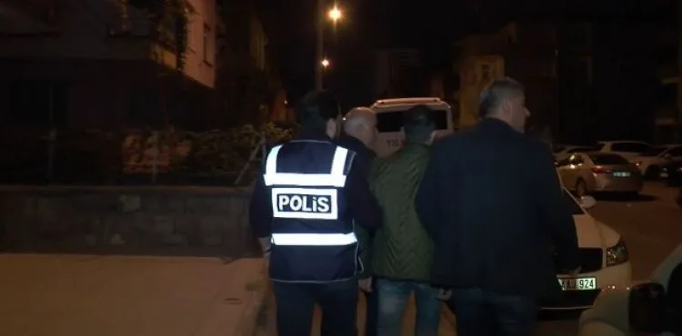 Aranan şahıslara 55 ekiple şafak operasyonu