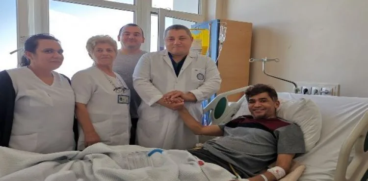 ERÜ Tıp Fakültesi Hastanesinde Bahreynli hastaya 'Yapay Mesane' yapıldı