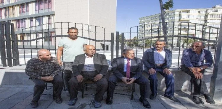 Başkan Büyükkılıç'tan taksici esnafına sürpriz ziyaret