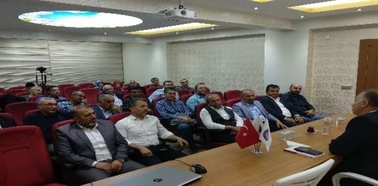 Prof. Dr. Temel Yeşilyurt Eğitim Bir Sen'de eğitimcilerle buluştu