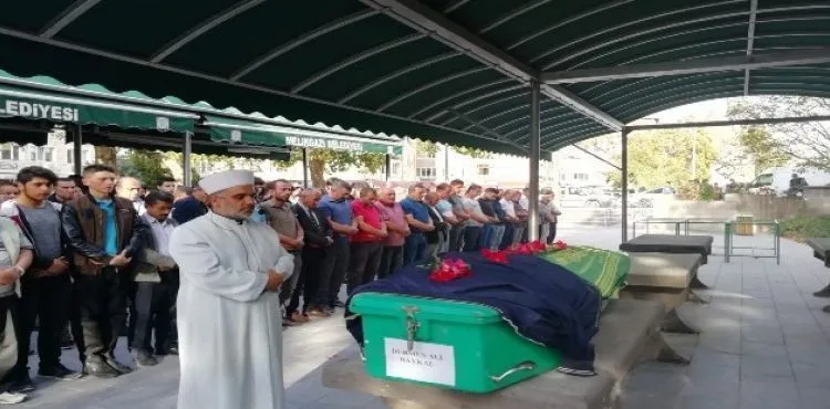 Feci kazada hayatını kaybeden genç son yolculuğuna uğurlandı