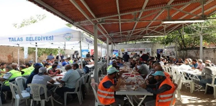 "Herkes taşın altına elini koydu"