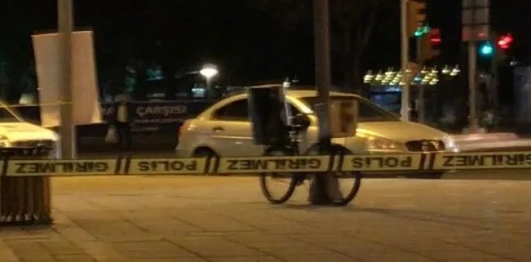 Meydan'da şüpheli bisiklet paniği
