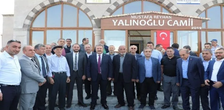 Mustafa ve Reyhan Yalınoğlu Cami tanıtım törenine yoğun ilgi