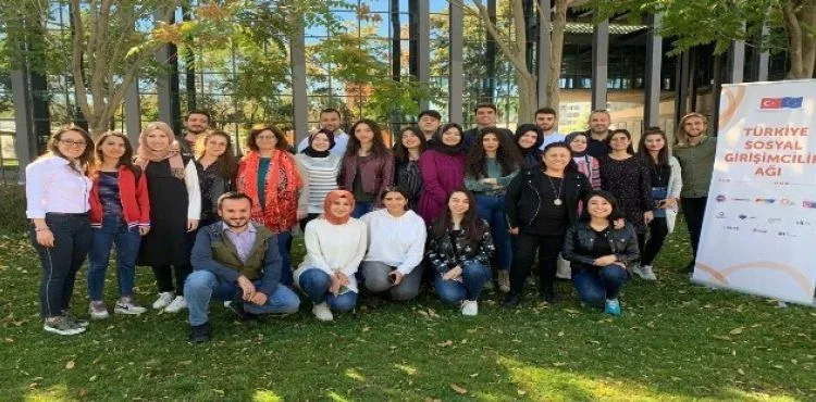 AGÜ'de Sosyal Girişimcilik Eğitimi