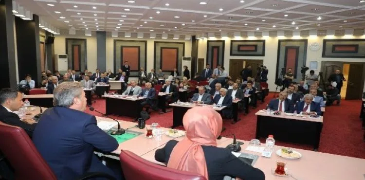 Başkan Palancıoğlu: "Yatırımı gören şartlı bağışta bulunuyor"
