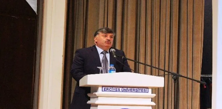 Prof. Dr. Hüseyin Per: “Cumhuriyete ne pahasına olursa olsun sahip çıkmalıyız.”