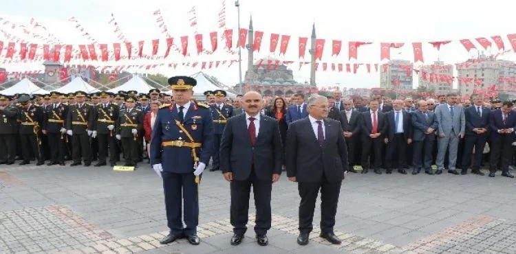 Kayseri'de 29 Ekim coşkusu başladı
