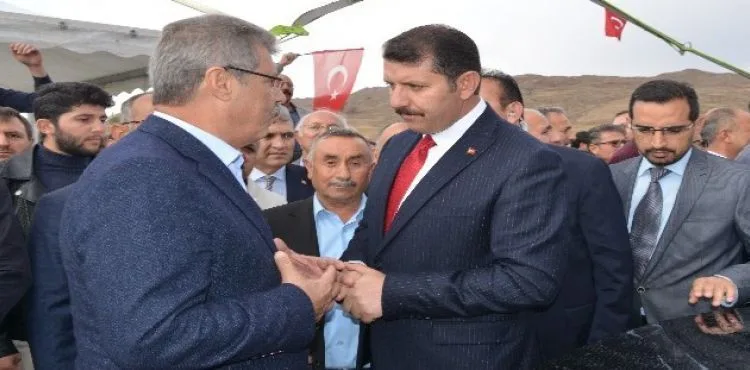 Kayseri Şeker Sivas'ta yem fabrikası ile süt işleme tesisinin de ortağı oluyor