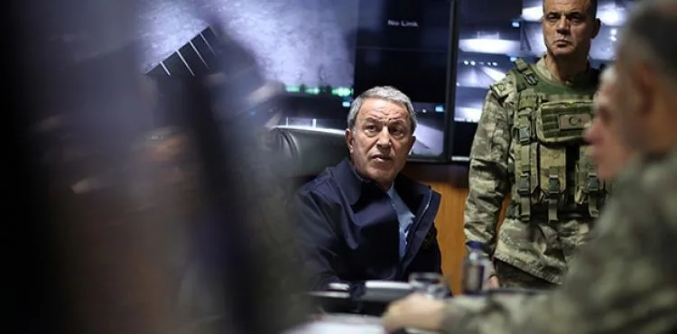 Bakan Akar: 'Burada herhangi bir şey bitmiş değil, her an her şey olabilir'