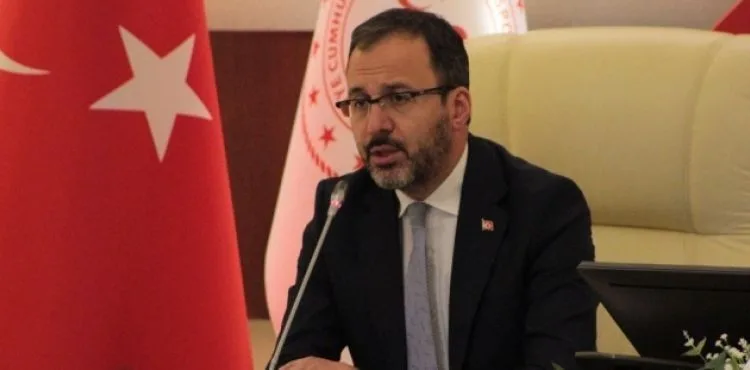 Bakan Kasapoğlu'ndan Para Tekvandoculara tebrik mesajı