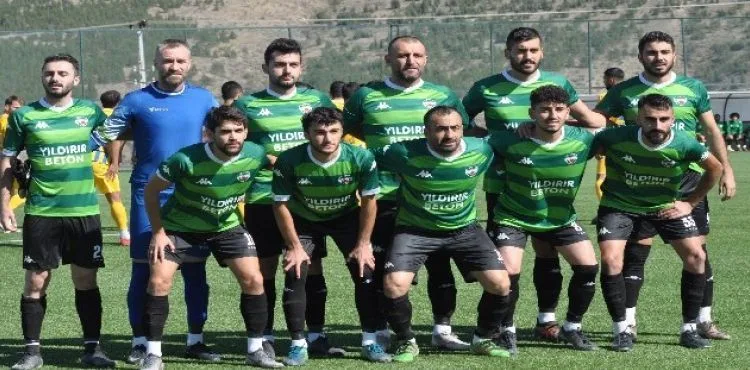 Yahyalıspor Teknik Direktörü Erkan Demirel