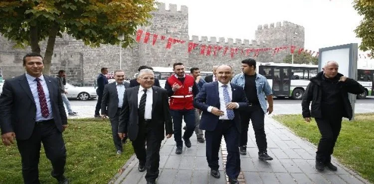 Başkan Büyükkılıç'tan kan bağışı çağrısı