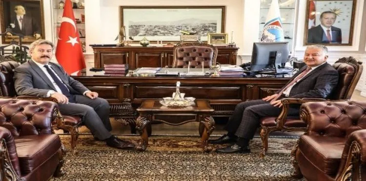 Develi Kaymakamı Murat Duru Başkan Palancıoğlu'nu ziyaret etti