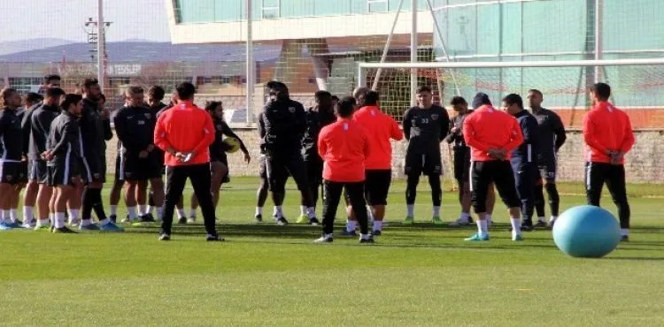 İ.M. Kayserispor'da moraller yerinde