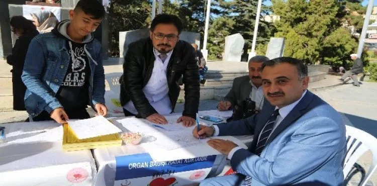 Develi'de ilçe protokolünden organ bağışına destek