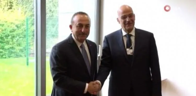 Dışişleri Bakanı Çavuşoğlu, Yunan mevkidaşı ile görüştü