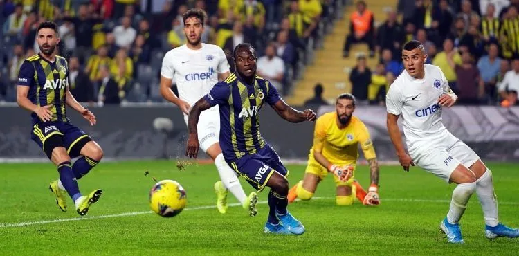 Fenerbahçe: 3-2 Kasımpaşa