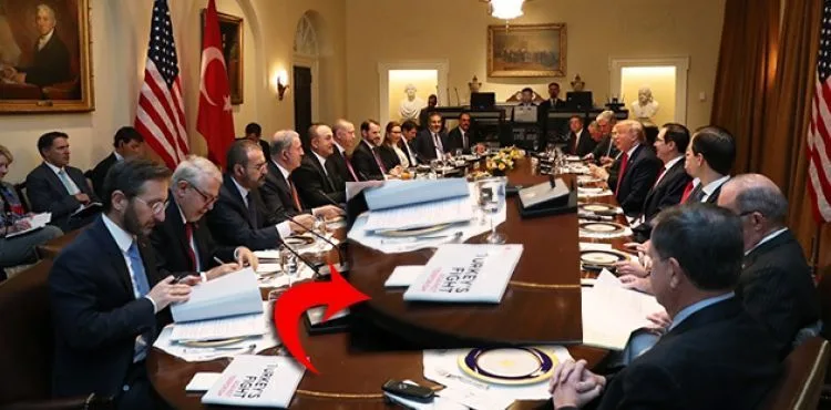 Heyetler arası görüşmede dikkat çeken detay