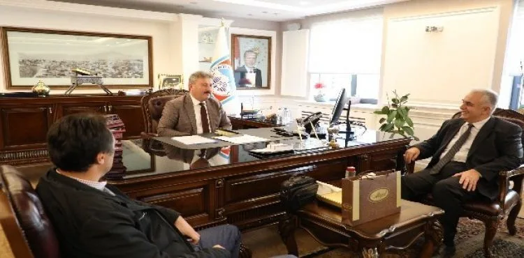 Harita Mühendislerinden Başkan Palancıoğlu'na ziyaret