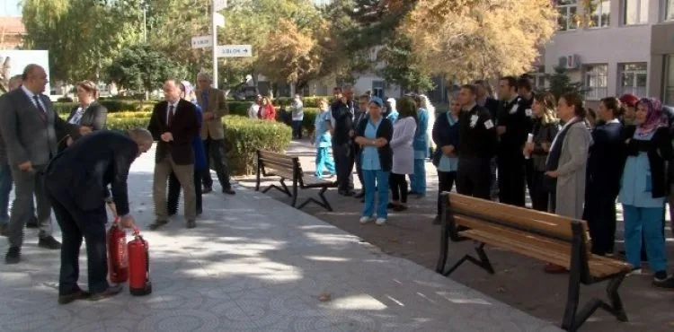 Kayseri Devlet Hastanesi'nde 'Yangın' eğitimi