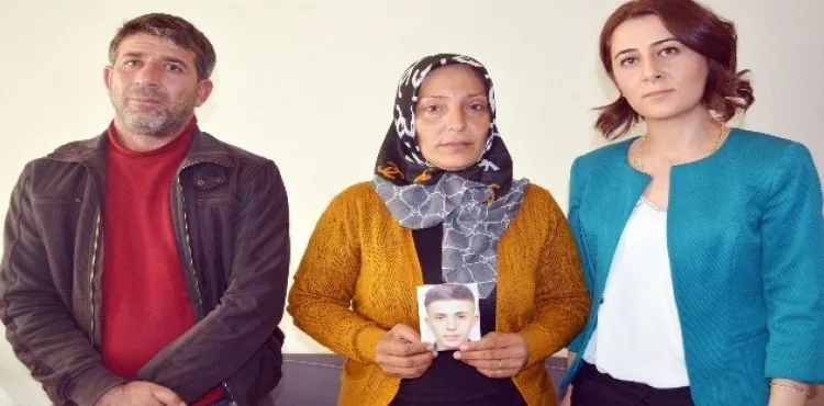 12 bıçak darbesiyle öldürülen Berat'ın ailesini yıkan karar