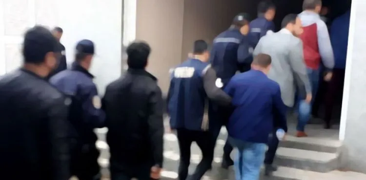 İzmir'deki terör operasyonuna 11 tutuklama