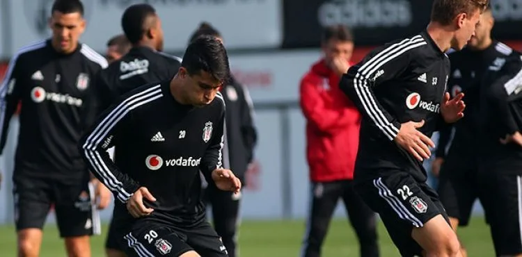 Beşiktaş 6 eksikle çalıştı