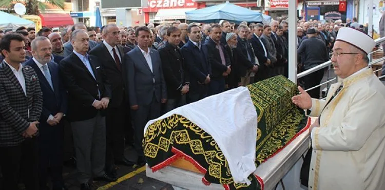 Yusuf Günay'ın annesi Ayşe Günay son yolculuğuna uğurlandı