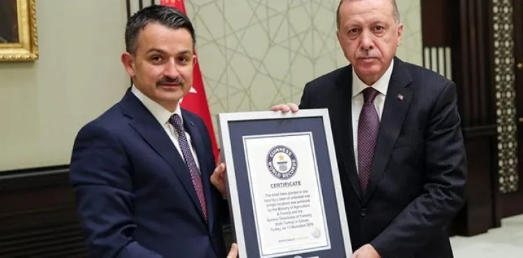 Dünya rekoru belgesi Cumhurbaşkanı Erdoğan'a verildi