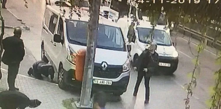 Bursa'da dehşet anları kamerada...Metrelerce sürükledi, diğer sürücüler uyarınca fark etti
