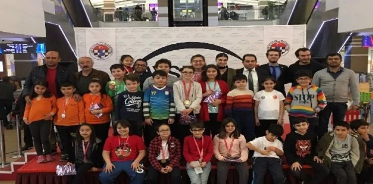 Öğretmenler Günü‘ne özel satranç turnuvası