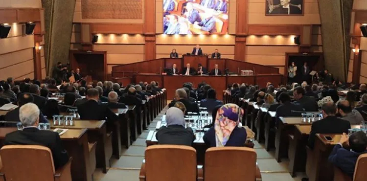 İstanbul'da su zammı teklifi AK Parti ve MHP grubunun oylarıyla reddedildi