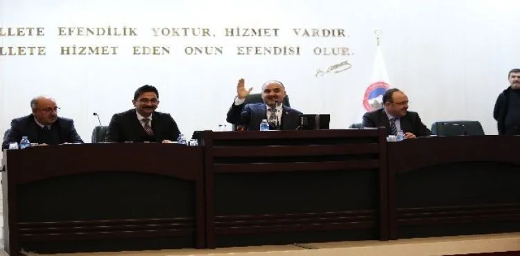 Vali Günaydın: “ Daire müdürleri muhtarları mahallelerinde ziyaret etmeli”