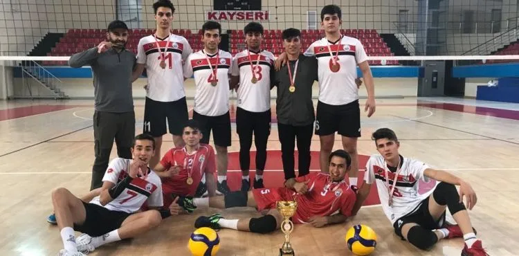 Melikgazi, voleybolda 5. kez şampiyon