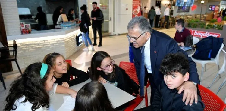 BAŞKAN BÜYÜKKILIÇ BEREKET SERGİSİ’NDE