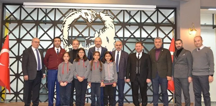 KTO BAŞKANI GÜLSOY’DAN İDEAL EĞİTİM KOLEJİ’NE ÖVGÜLER