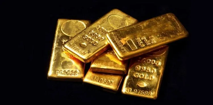 İran'ın ABD üslerine roket saldırısıyla altın 1,600 doları aştı