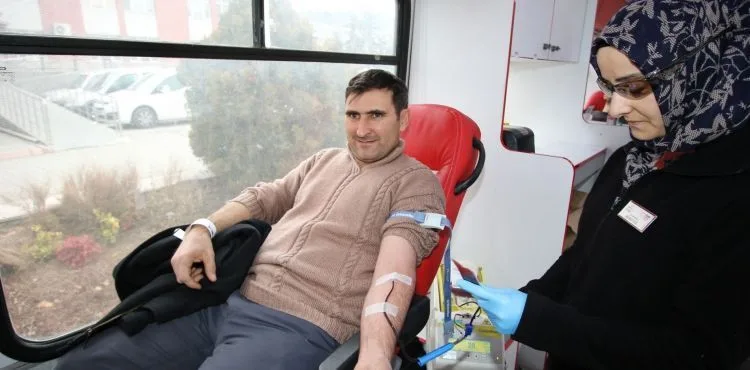BAŞKAN ÖZDOĞAN’DAN KIZILAY’A DESTEK