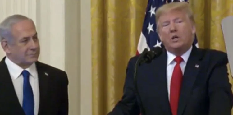 Trump ‘Yüzyılın Anlaşması’ adını verdiği planını açıkladı