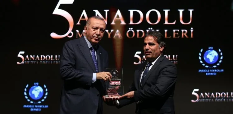 Kayseri Anadolu Haber Gazetesi ‘Yılın Yerel Gazetesi’ ödülüne layık görüldü