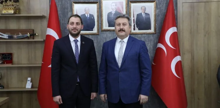 MHP MELİKGAZİ İLÇE BAŞKANI KALIN’A HAYIRLI OLSUN ZİYARETİ