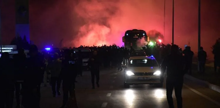 Fenerbahçe, Kırklareli’de coşkuyla karşılandı
